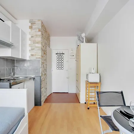 Cosy Bright 2p Studio Just Outside Paris * Levallois-Perret