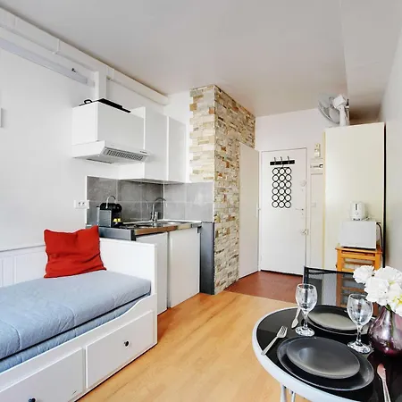 Apartman Cosy Bright 2p Studio Just Outside Paris Levallois-Perret